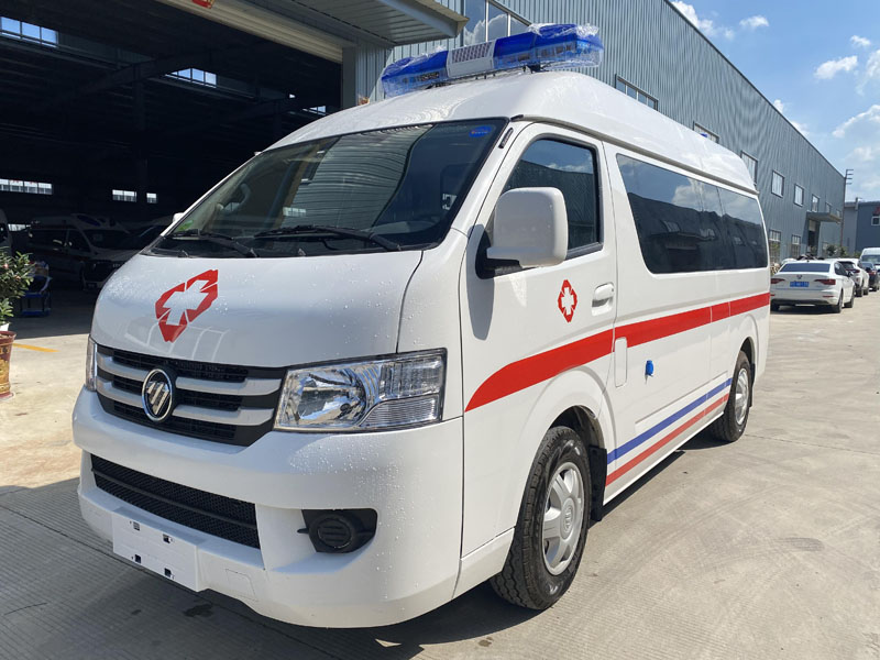 福田G7長(zhǎng)軸救護(hù)車